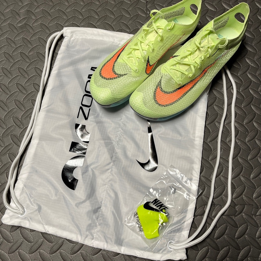 Nike Air Zoom Victory Barely Volt Track Spikes CD4385-700 Mens 11.5 - Picture 6 of 7